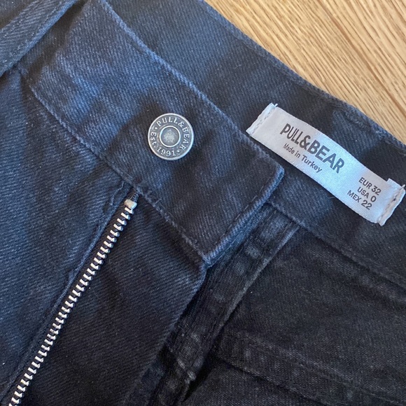 Pull&Bear Black Wide Leg Jeans - Picture 3 of 3